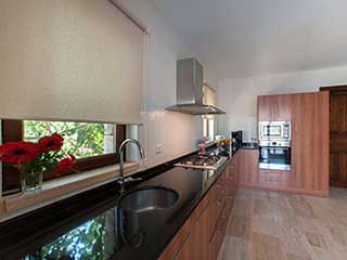 Roller Shades | Blinds & Shades San Diego, CA Roller Shades | Blinds & Shades San Diego, CA